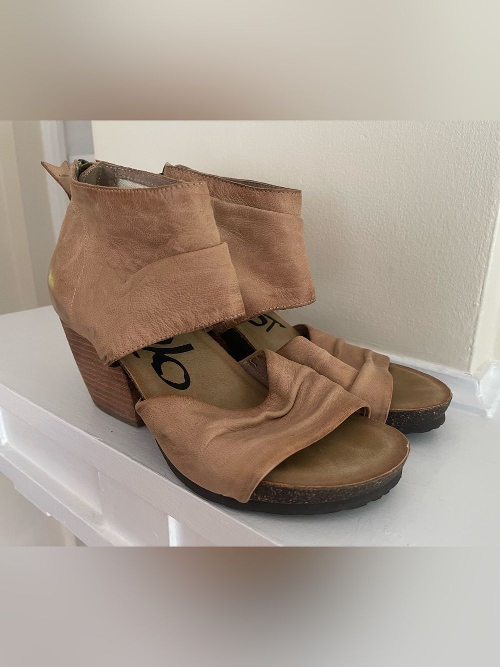 OTBT Tan Open-Toe Stacked Heel Ankle Booties